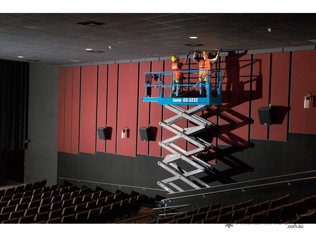 Genie GS-3232 E-Drive Slab Scissor Lifts