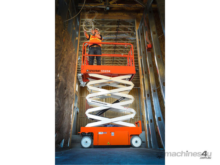Snorkel S3215E Electric Scissor Lift