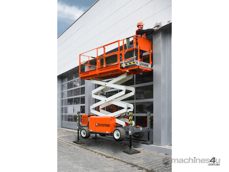 Snorkel S2255RT Rough Terrain Scissor Lift