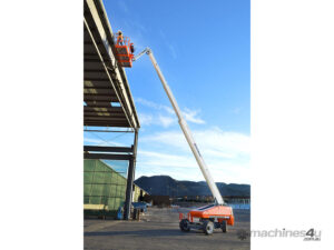 Snorkel TB86J Telescopic Boom Lift — view 1