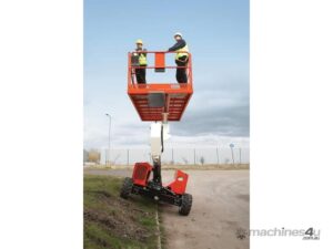 Snorkel SL30RT Speed Level Sigma Boom Lift — view 1