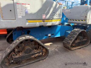2010 Genie S65 Trax Unit — view 1