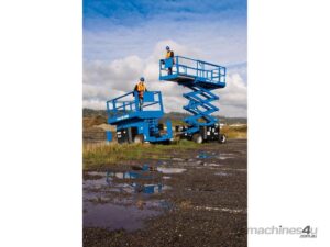 Genie GS-3369 RT Rough Terrain Scissor Lifts — view 2