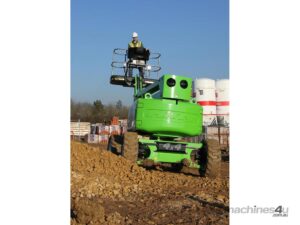 Nifty HR17 Diesel 4×4 17.2m Self Propelled — view 2