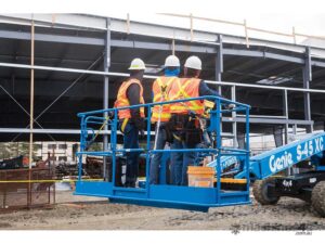 Xtra Capacity!! Genie S-45 XC Telescopic Boom Lift — view 3