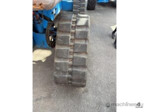 2010 Genie S65 Trax Unit — view 3