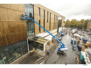 Xtra Capacity! Genie S-65 XC Telescopic Boom Lift — view 4