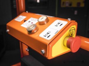 Snorkel S3006P Mini Scissor Lift — view 4