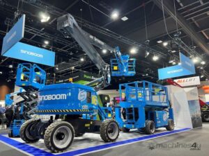 Sinoboom 1323RD 43ft Big Deck Scissor! — view 9