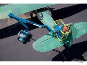 Genie Z-45/25J DC Articulated Boom Lift — view 2