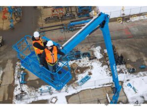 HOT PRICE!! Genie ZX-135/70 Articulated Boom Lift — view 1